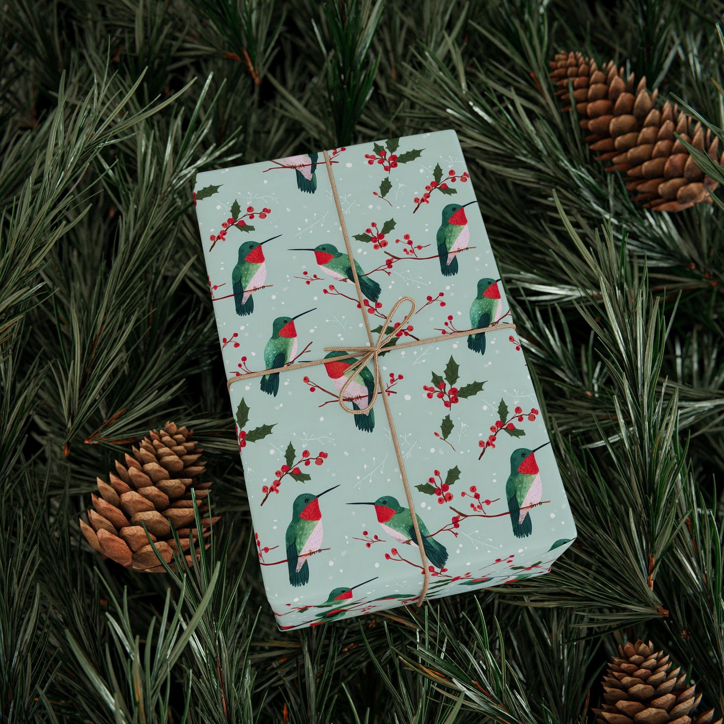 Mistletoe Humming Holiday